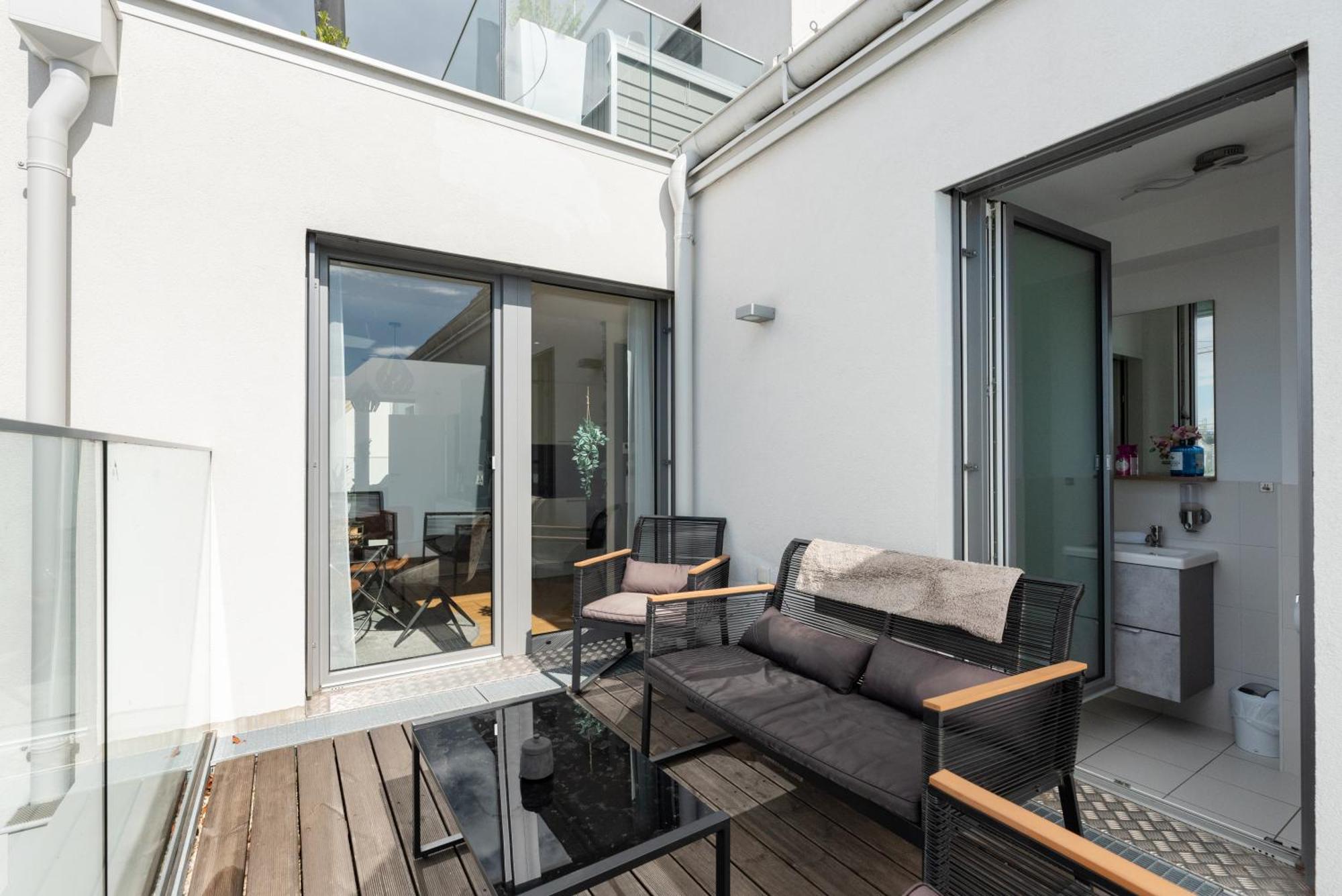 Apartment Mit Traumhafter Dachterrasse & Weitblick Vienna Luaran gambar